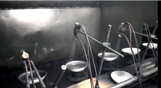 Mesin Lini Produksi Peralatan Masak Lapisan Warna Otomatis Untuk Pembuatan Perkakas Aluminium