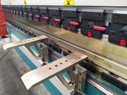 Mesin Semi Otomatis Dapur Sink Plate Press Break Hydraulic Metal Sheet CNC Mesin Lipat