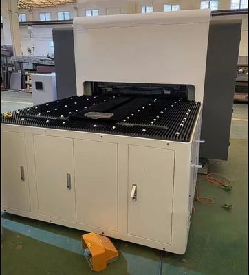 Harga bagus 1.8m Sucker Type Bending Center Machine Mesin Bending Sheet Metal Otomatis on line