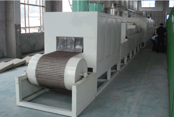 Kontrol suhu presisi tinggi terus menerus Gas Shielded Aluminium Brazing Furnace Peralatan Pabrik