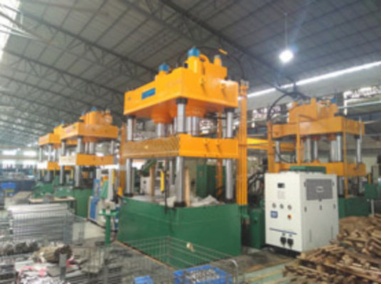 Mesin Pencet Hydraulic Untuk Komponen Logam Luas Besar Otomatis Workbench Servo Stretching Peralatan Dengan Kontrol