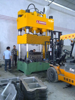 Mesin Pencet Hidrolik Khusus Untuk Peregangan Precision CNC Berskala Besar dari Sink Logam