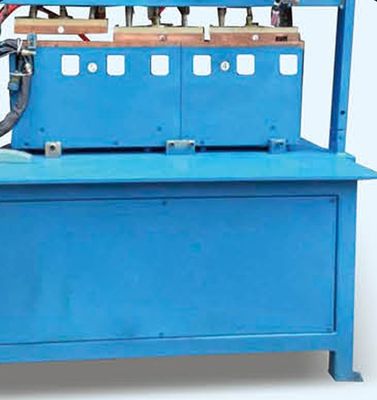 Mesin Pengelasan Otomatis Khusus untuk Splicing Planar dalam Produksi Sink