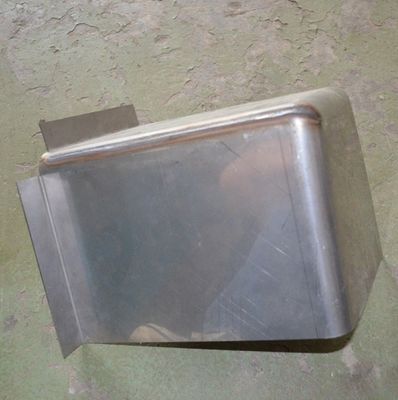 Mesin pengelasan khusus kontrol numerik untuk pemasangan planar stainless steel