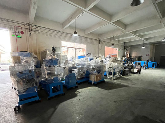 Manufaktur wastafel buatan tangan dibuat mudah dengan jalur produksi otomatis