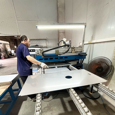 Mesin pengelasan rolling seam lurus yang menggabungkan bahan baja karbon multi-fungsi