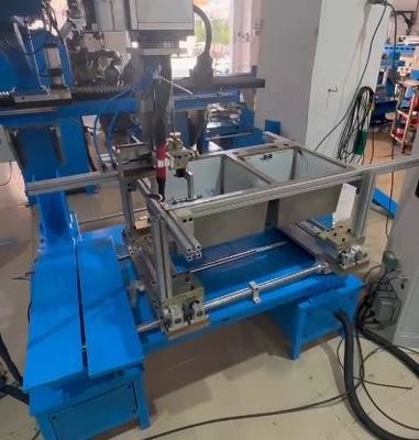 Multi-Axis CNC Inner Edge Welding Mesin Khusus untuk Stainless Steel Handcrafted Sinks