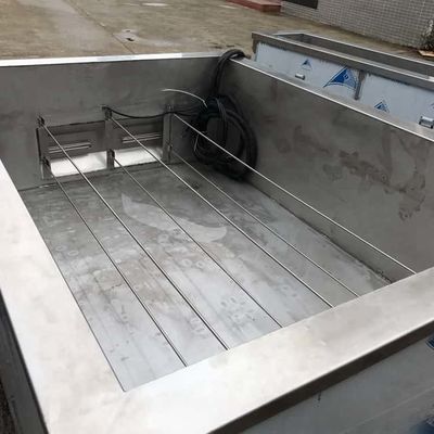 Peralatan pembersih dan pengeringan industri canggih untuk pembersihan peralatan logam