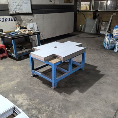 Pabrik manufaktur peralatan lini produksi wastafel multi-fungsi buatan tangan