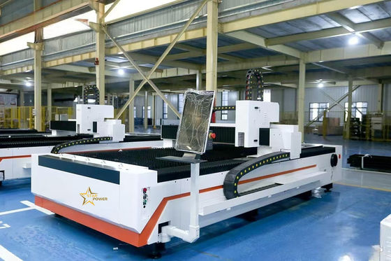 Mesin pemotong laser logam lembaran CNC presisi 3KW bertenaga tinggi