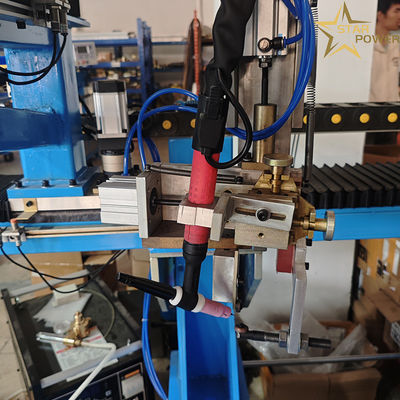 Mesin Pengelasan Pesawat Sink Dapur Disesuaikan Dengan Sistem Kontrol CNC Lanjutan Untuk Pengelasan Perlengkapan Dapur Dan Pakaian