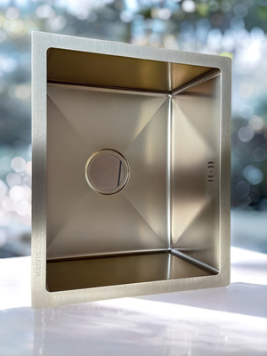 Wastafel Dapur Persegi Stainless Steel SUS304 Berlapis Emas Mewah dengan Desain Drainase Efisien