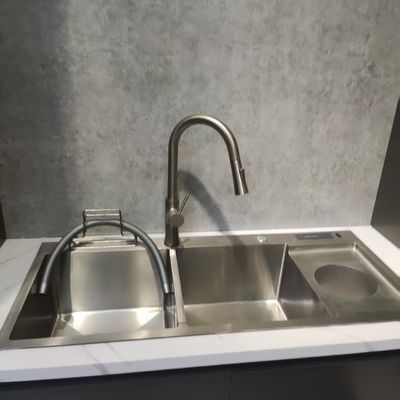 Harga bagus Sink dapur buatan tangan dari stainless steel dengan Food Grade 304/316 Single/Double Bowl dan lubang dispenser sabun on line