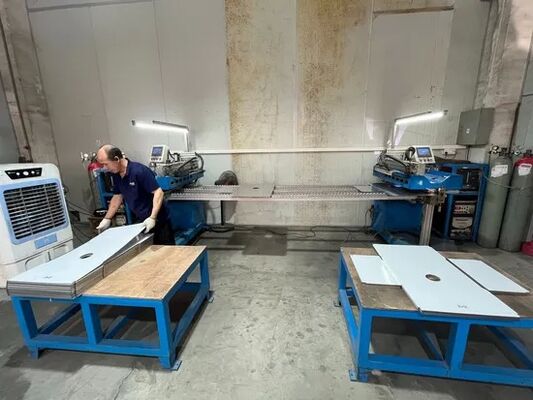 Teknologi Wastafel Buatan Tangan yang Dibuat dengan Ahli untuk Setiap Rumah